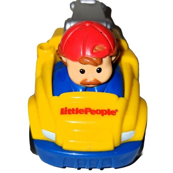 Fisher Price: Little People Wheelies - Yellow Tow Truck Vehicle - Picture 1 of 4